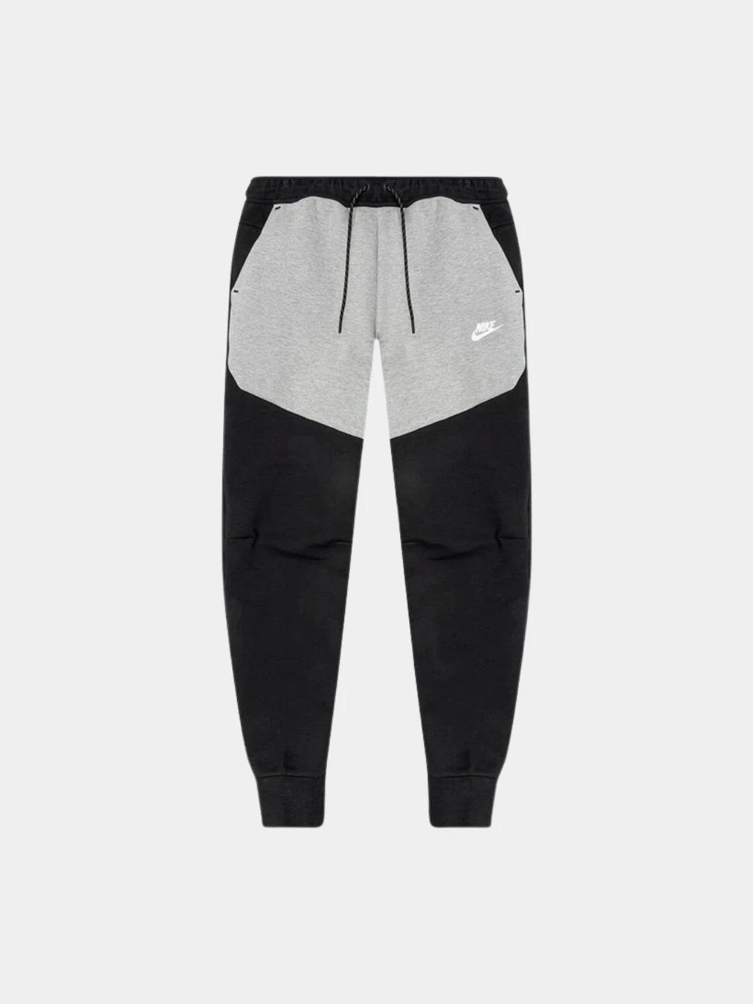 Nike Tech Fleece Jogger | Panda