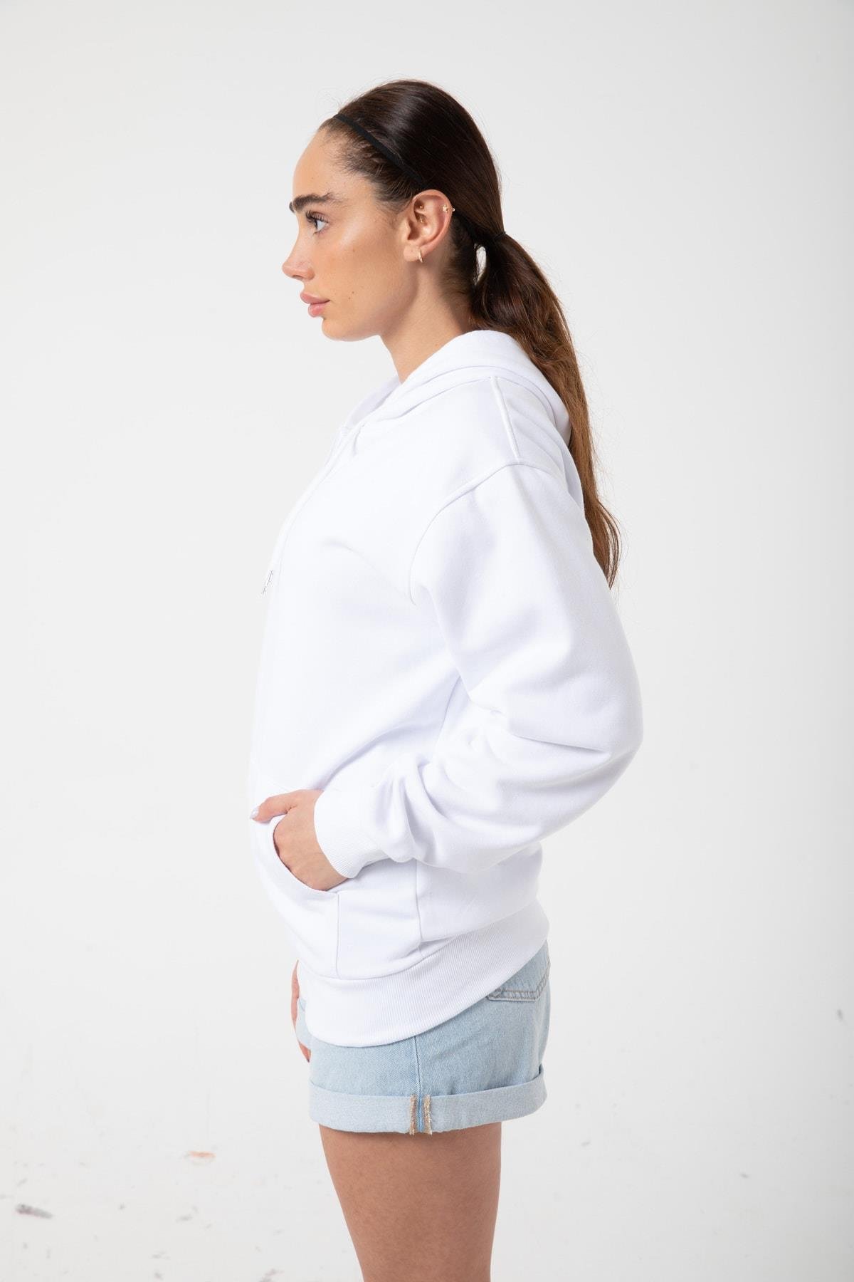 Beyaz Unisex Rahat Kalıp Kapuşonlu Hoodie
