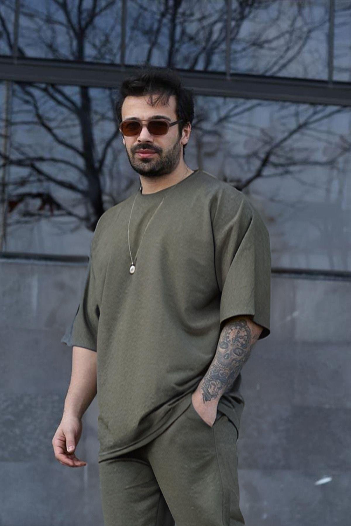 Haki Unisex Oversize T-shirt
