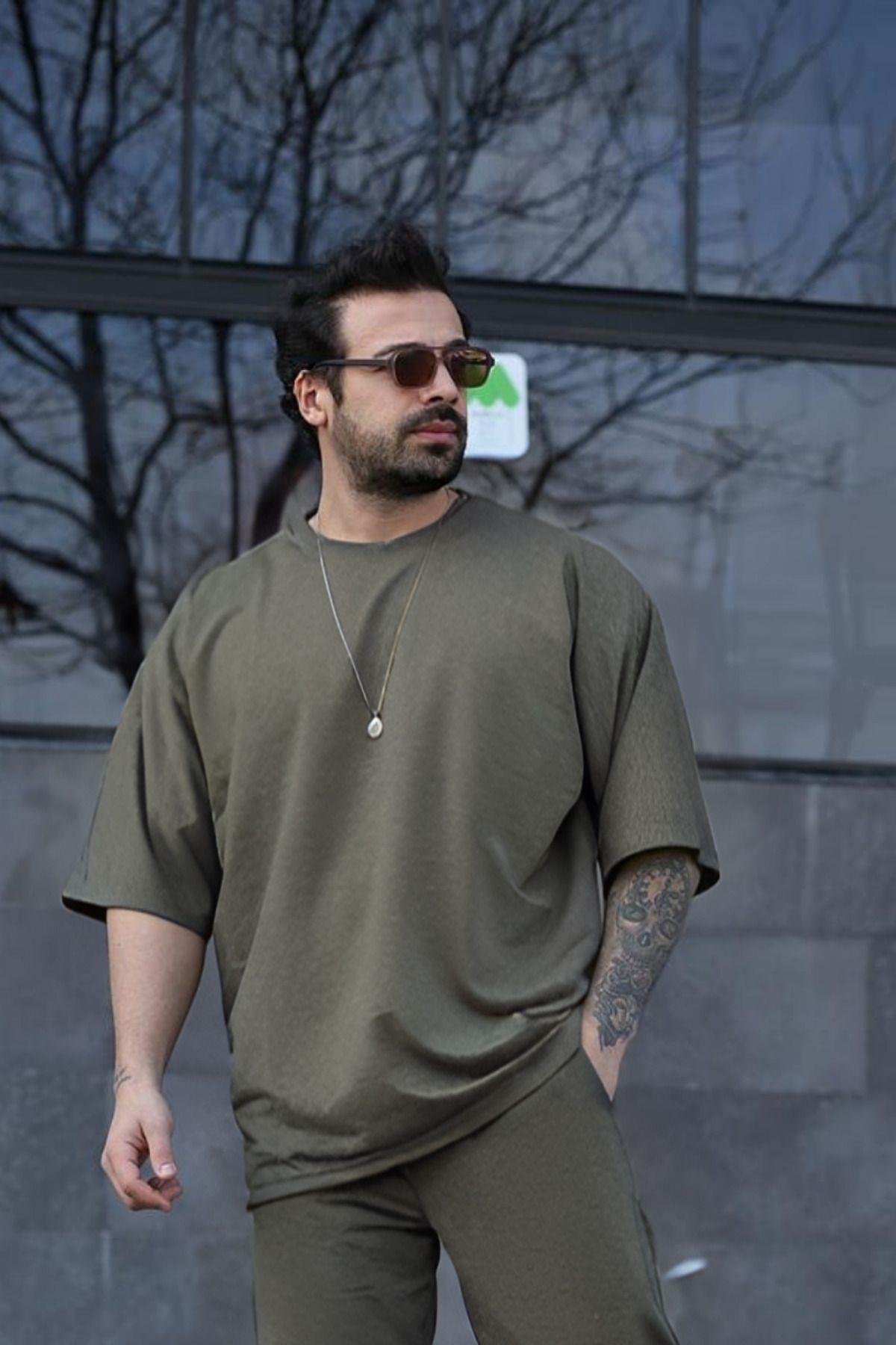 Haki Unisex Oversize T-shirt