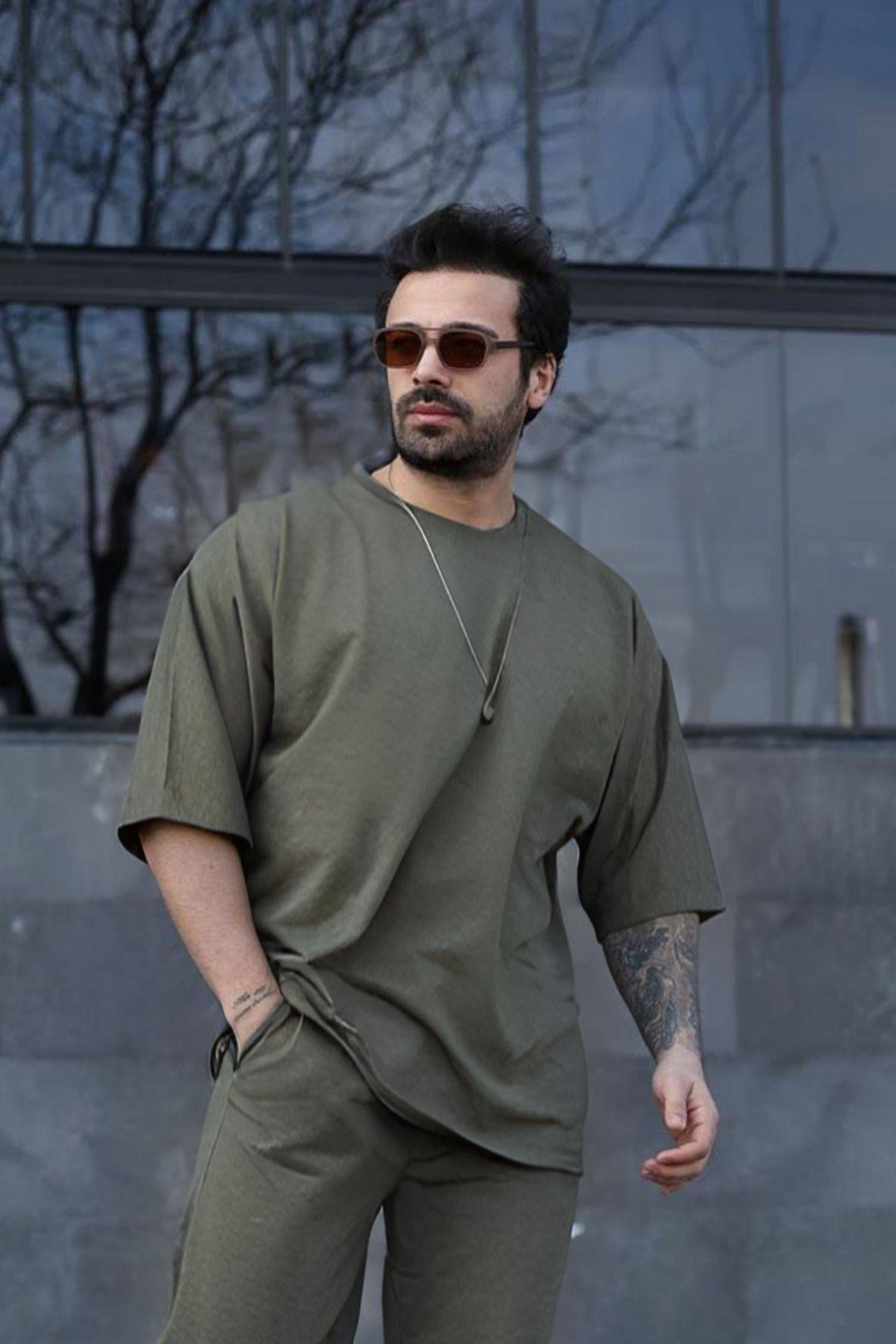 Haki Unisex Oversize T-shirt