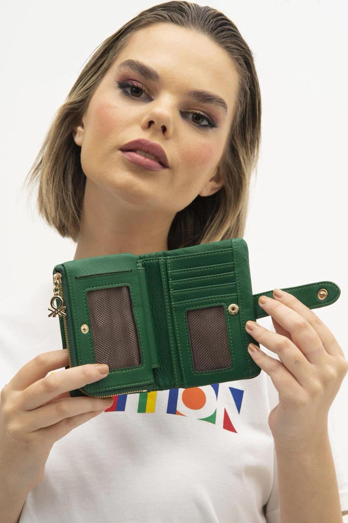 United Colors of Benetton Kadın Cüzdan BNT 1239 - Yeşil