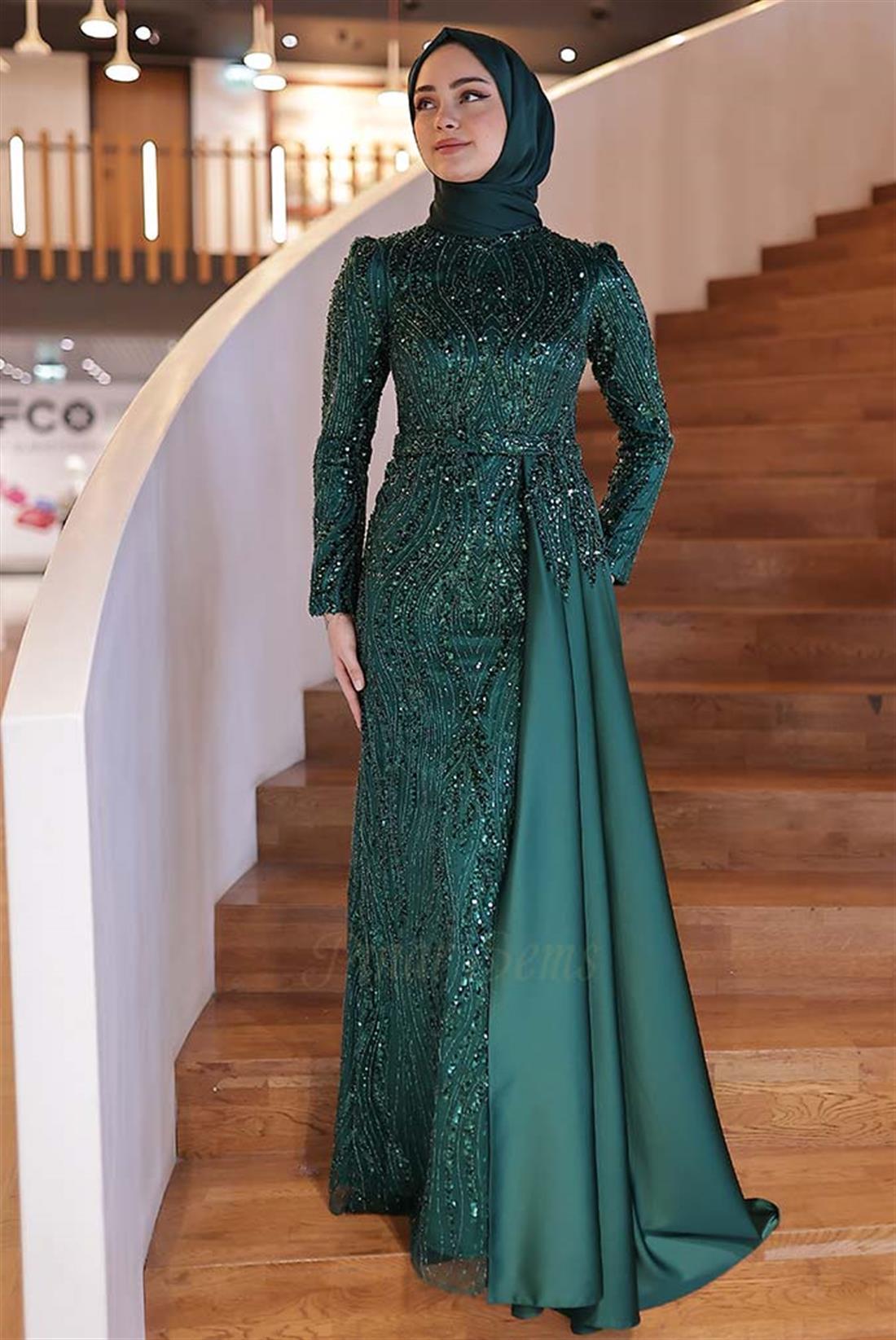 Pınar Şems Hayrunisa Abiye Zümrüt