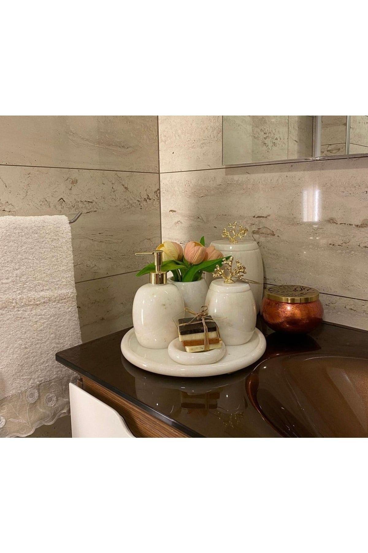 Dekoratif Beyaz Mermer Banyo Seti Takımı 7 Li Gold Detaylı Tasarım Set