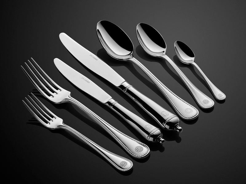 ROYALTY CUTLERY SET 89 PCS