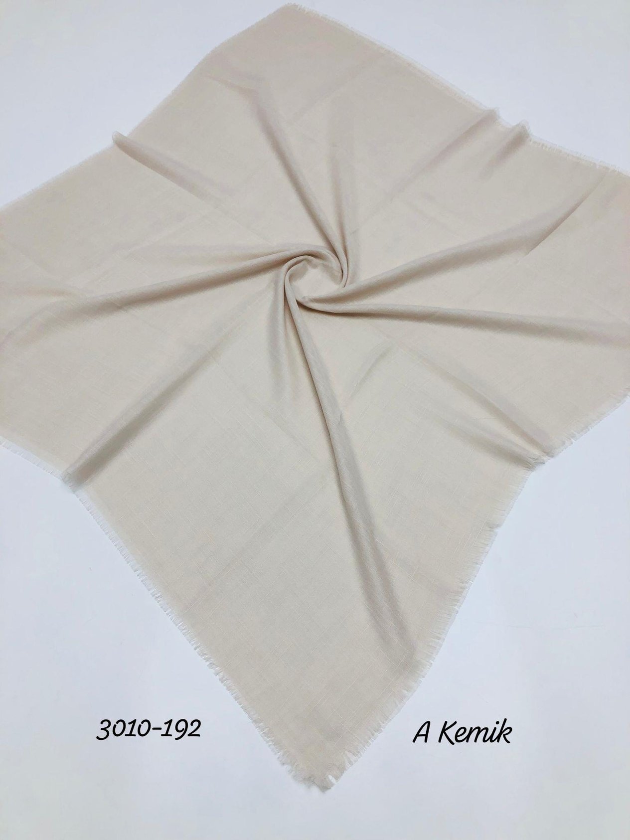 3010 Düz Flamlı Eşarp