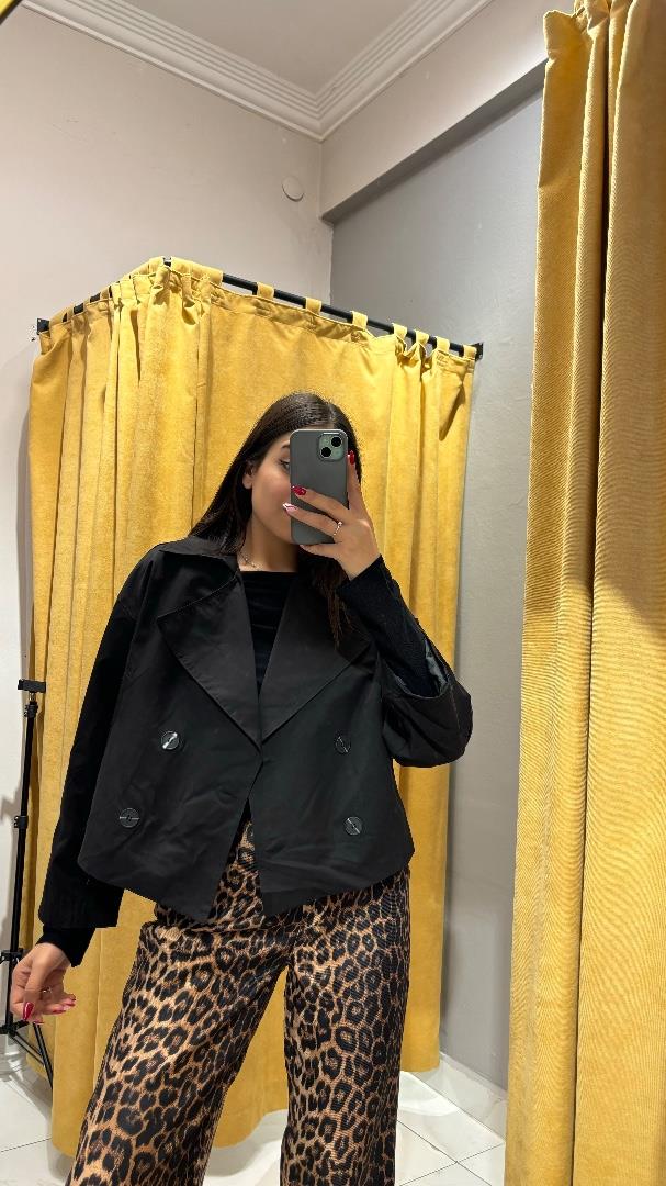 SİYAH KISA TRENCKOT