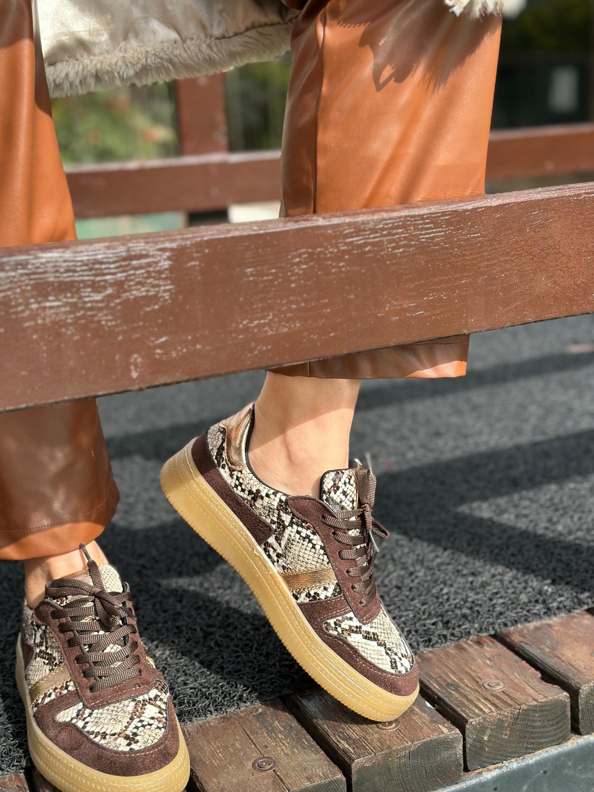 Acı Kahve Gold Sneaker