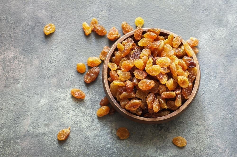 Sarı Kuru Üzüm (500 g) – Enerjiyi Yanında Taşı