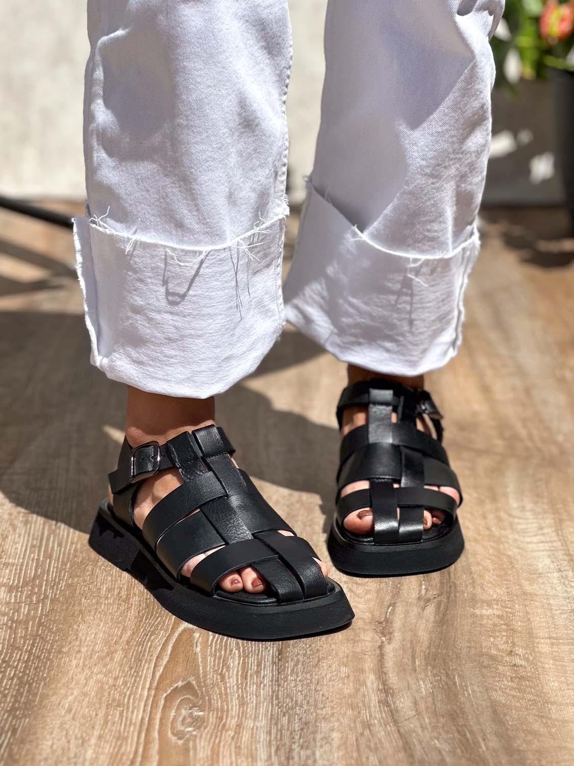 Saela Hakiki Deri Kadın Sandalet