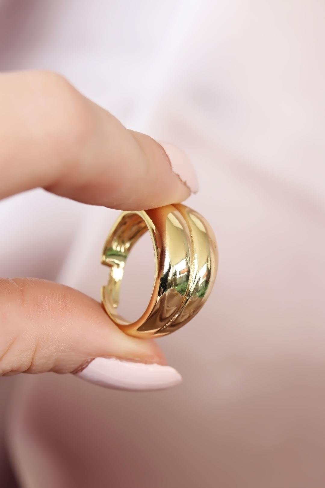 Metal Gold Renk Ayarlamalı Kadın Yüzük * PRT3500EB00065