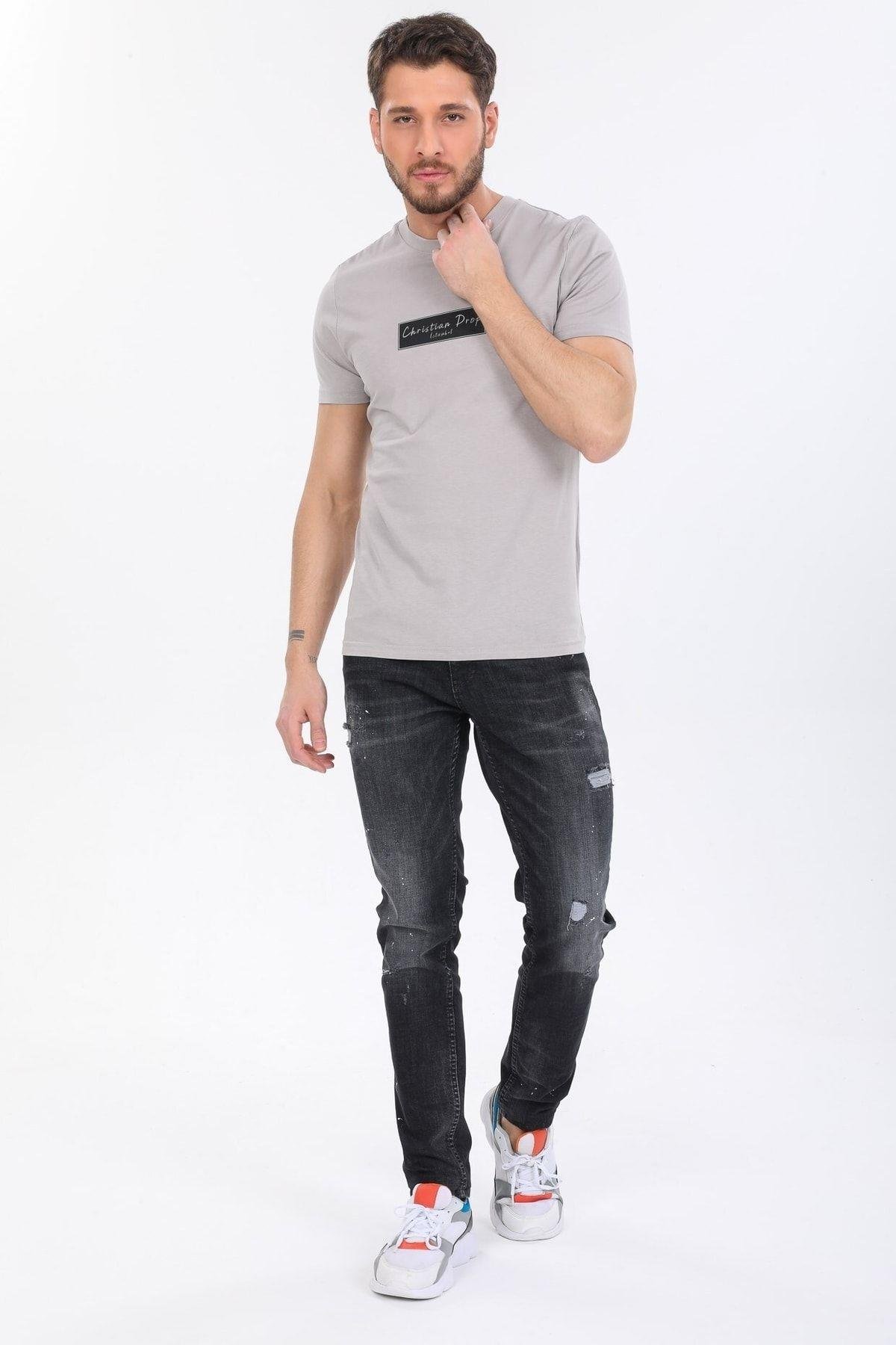 Minimal Ayı Desenli Gri T-shirt