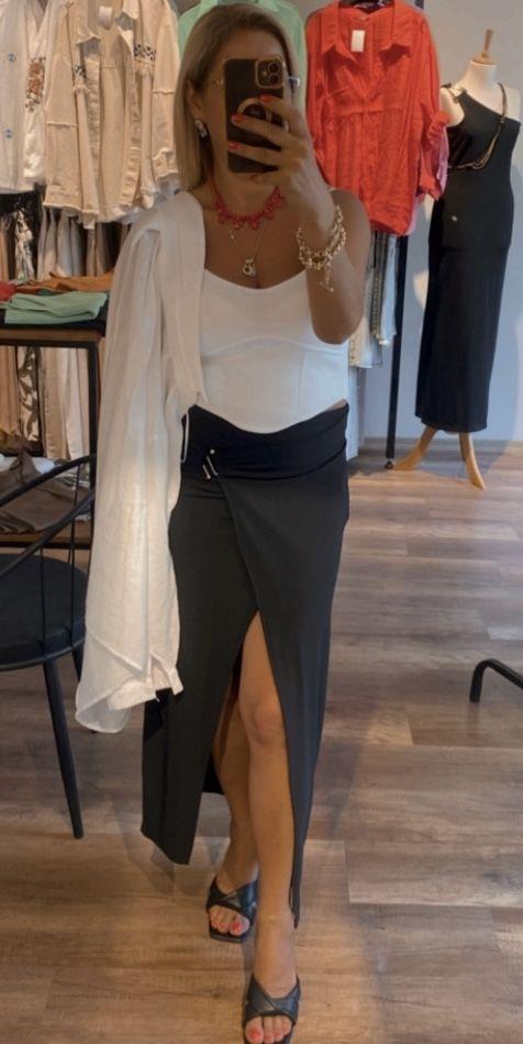 Kalp Crop Beyaz