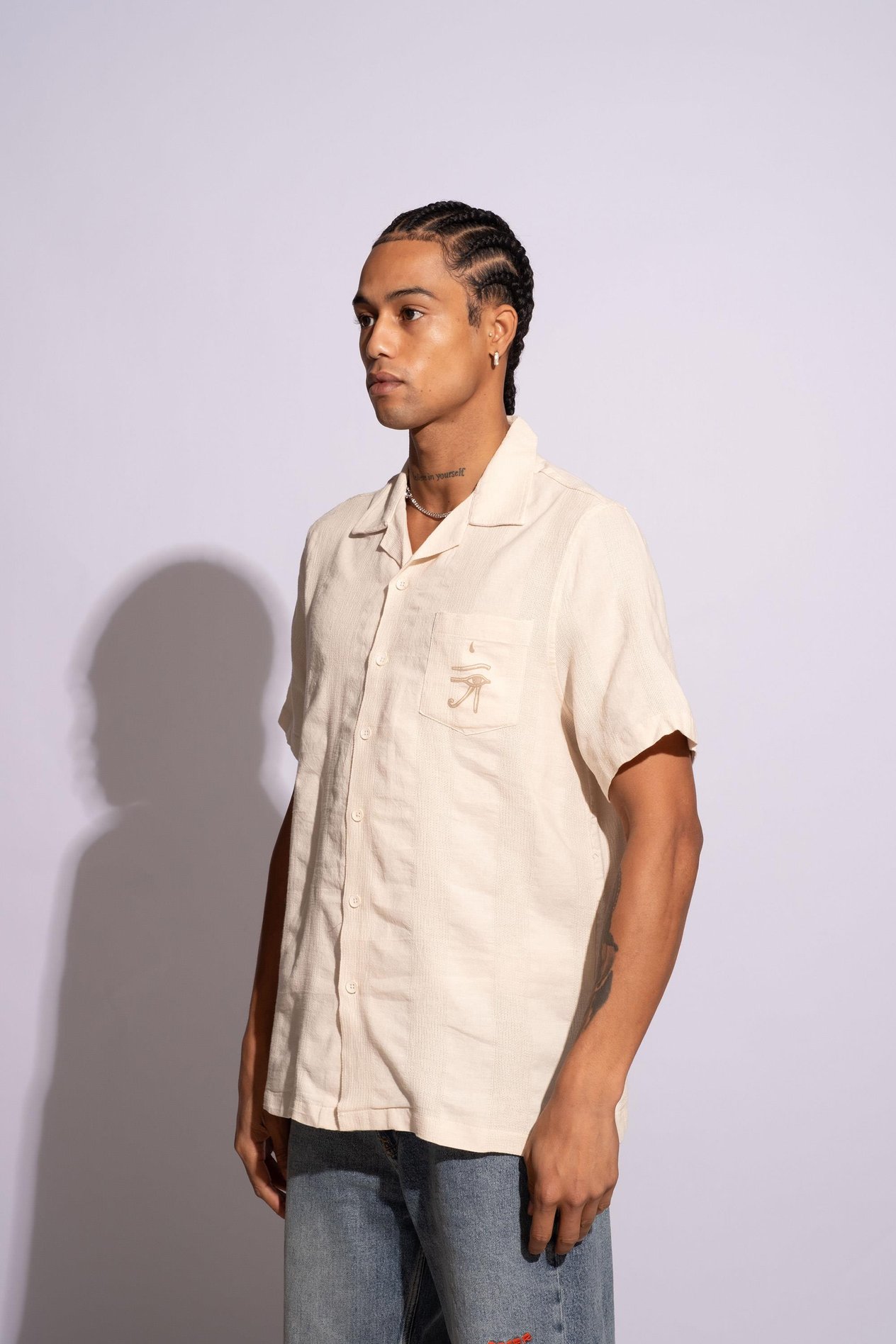 narcos-oversize-erkek-ekru-yazi-baskil-989f69.jpg