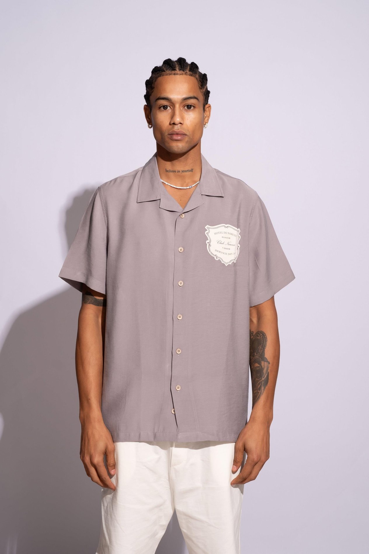 Narcos Oversize Erkek Gri Tişört Hotel Narcos Oversize Erkek
