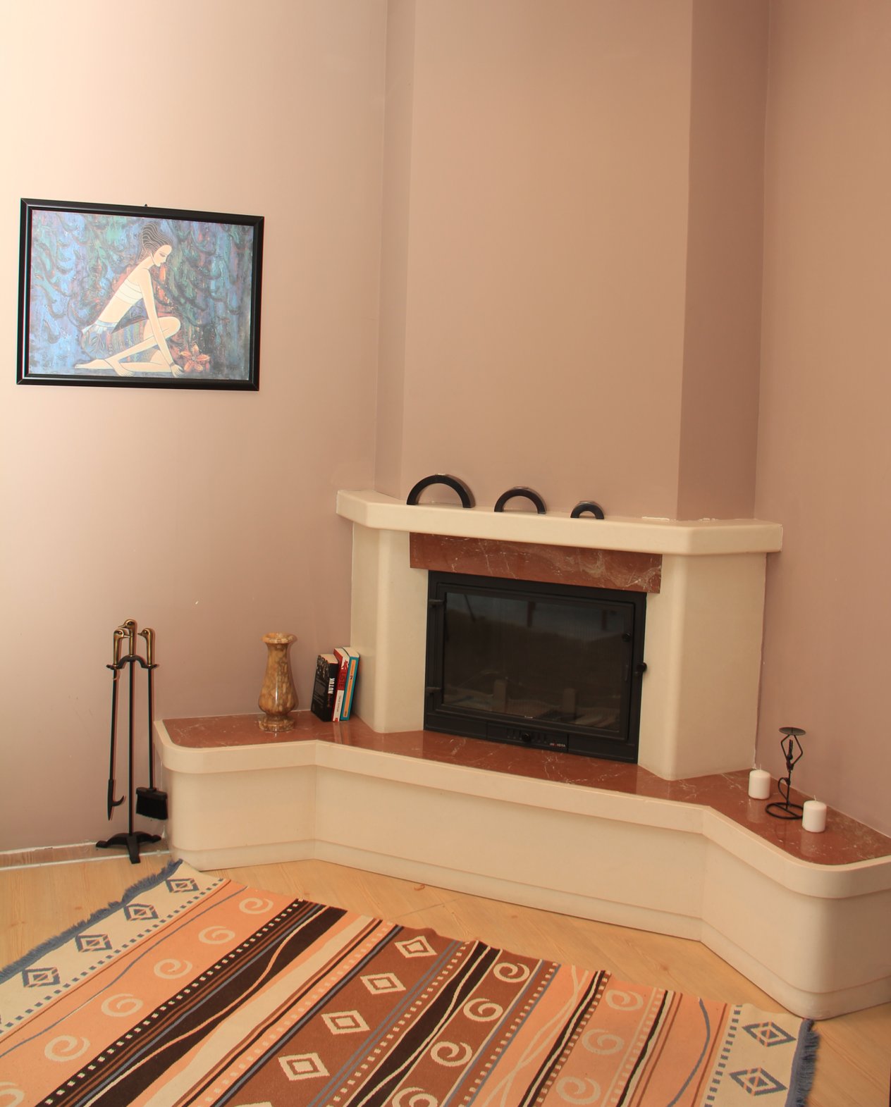 KÖŞE ŞÖMİNE MODELİ 4