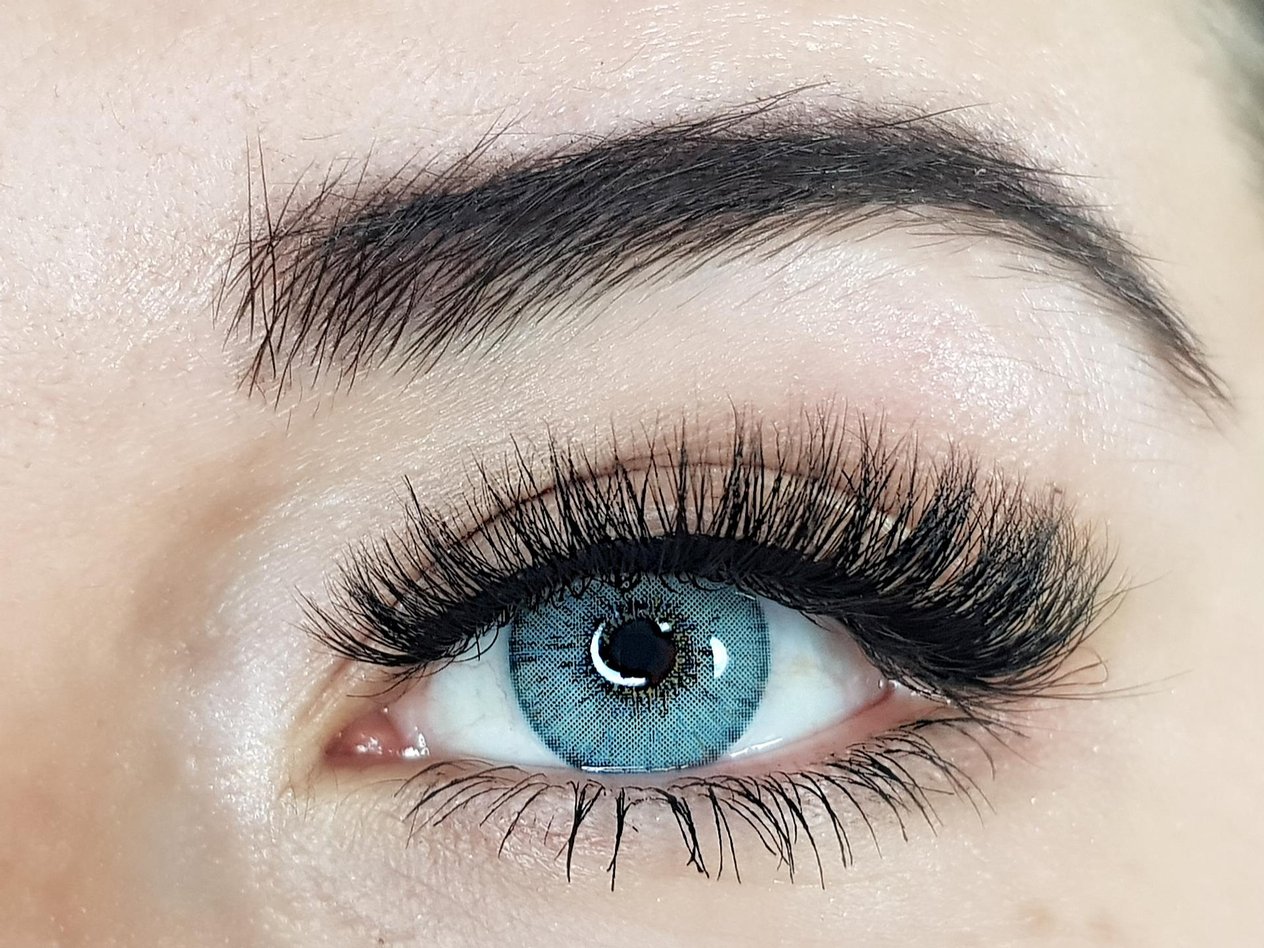 Takmakirpiğim Gerçek Vizon El Yapımı Takma Kirpik Icon Modeli Ve Powerliner Kalem Yapıştırıcı.
