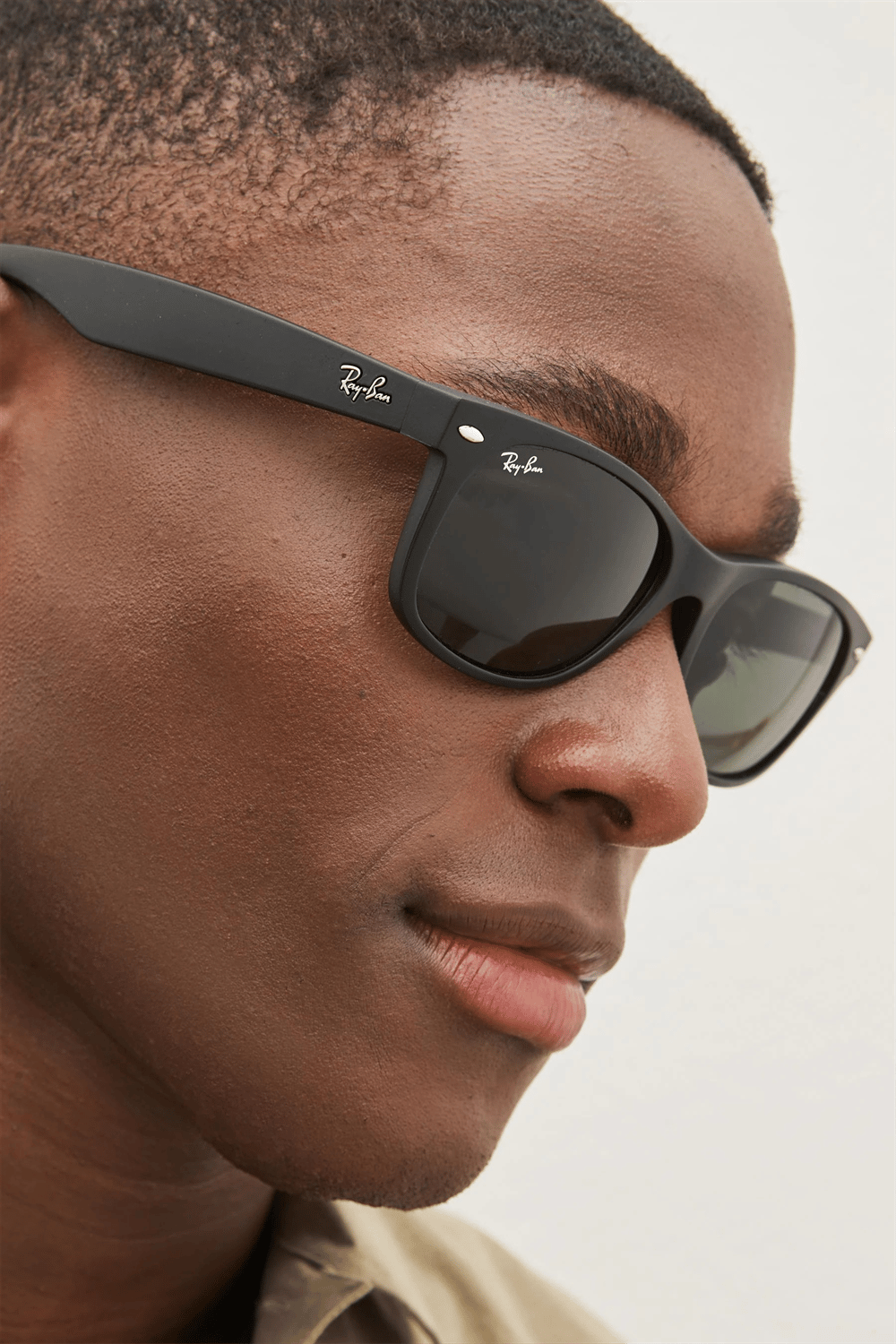 RAYBAN RB 2132 New Wayfarer 901 58