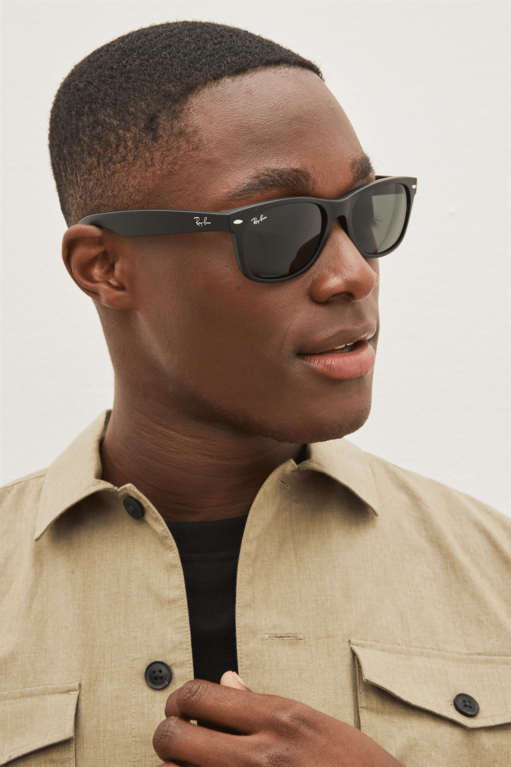 RAYBAN RB 2132 New Wayfarer 901 58