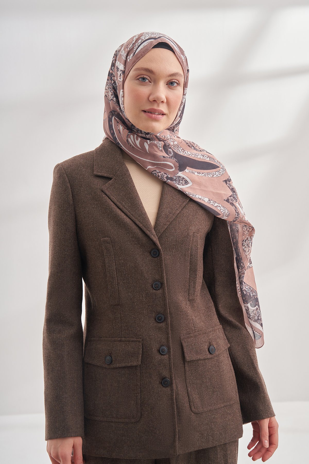 MARGIELA SERİSİ VALENCIA DESEN ŞAL - KAHVE