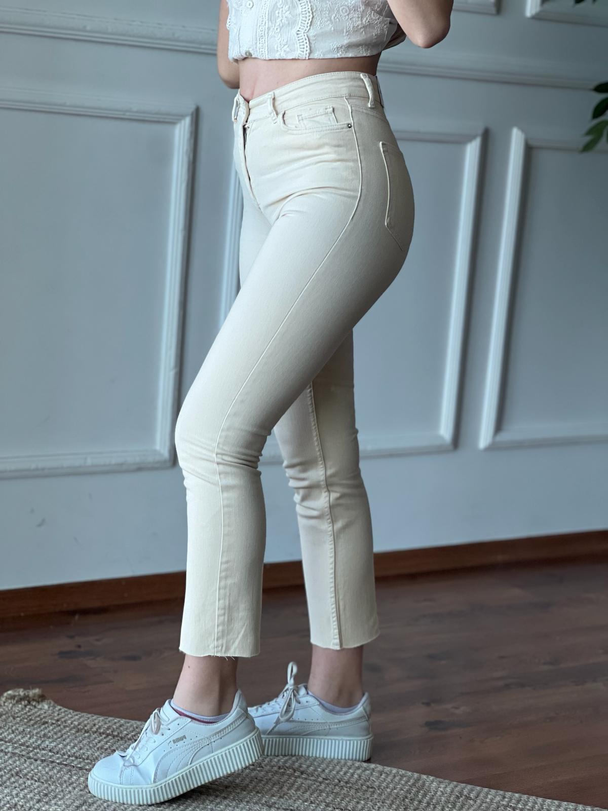 Kesik Paça Mom Jean 0520 Açık Bej
