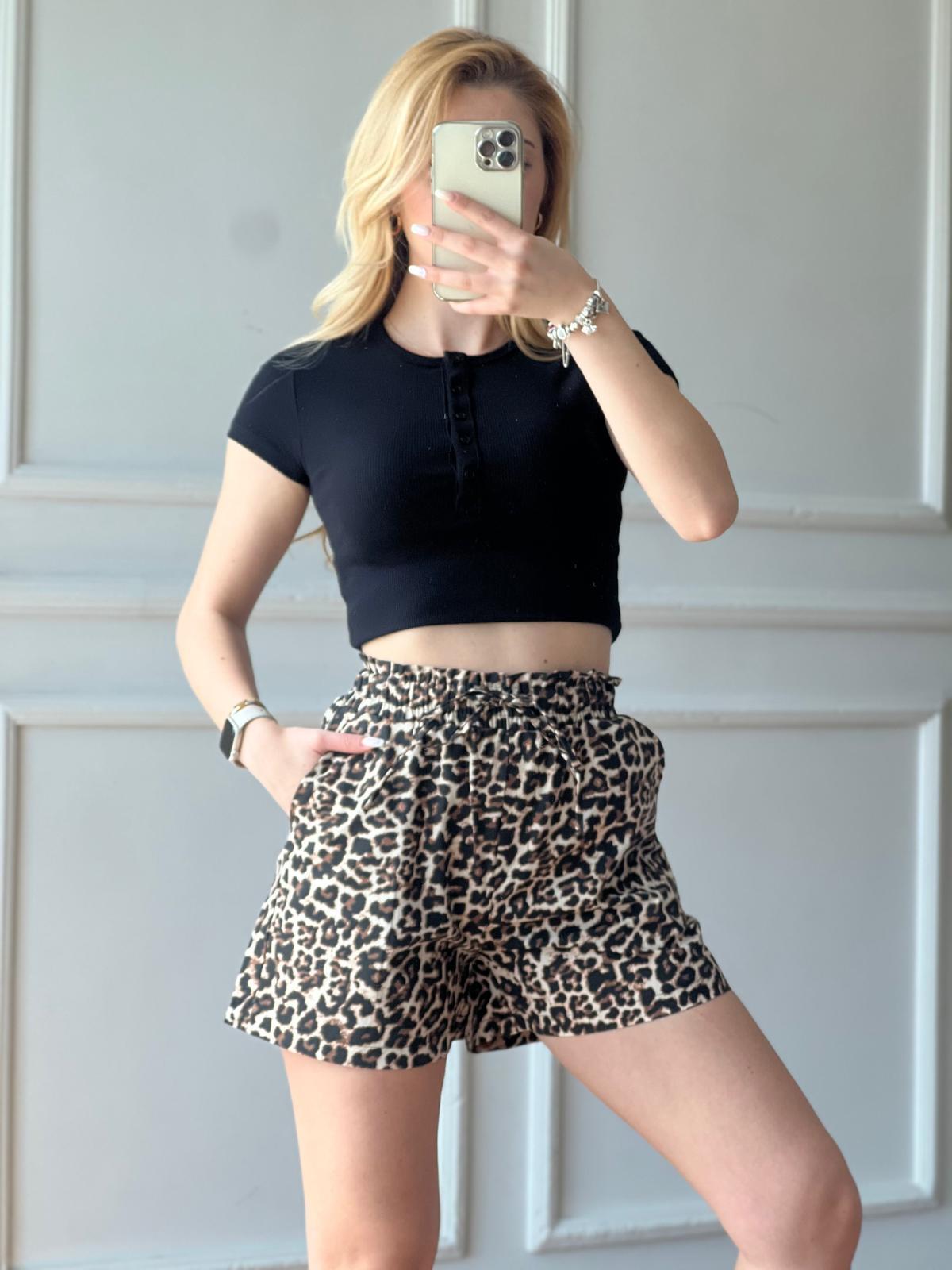 Leopar Desenli Şort 40204 Bej