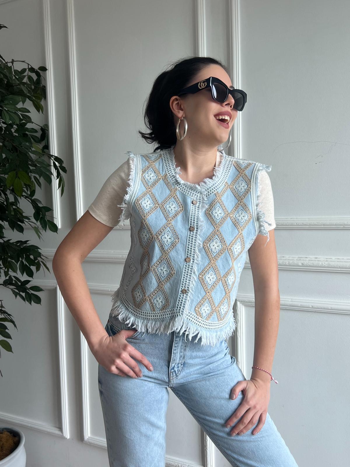 Nakış İşlemeli Kot Yelek M37252 Açık Mavi