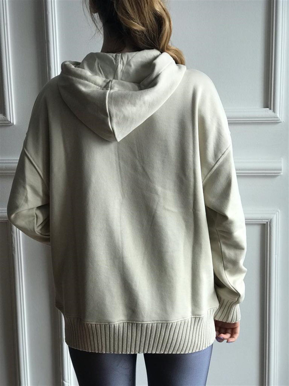 Triko Garnili Sweat 2004 Bej
