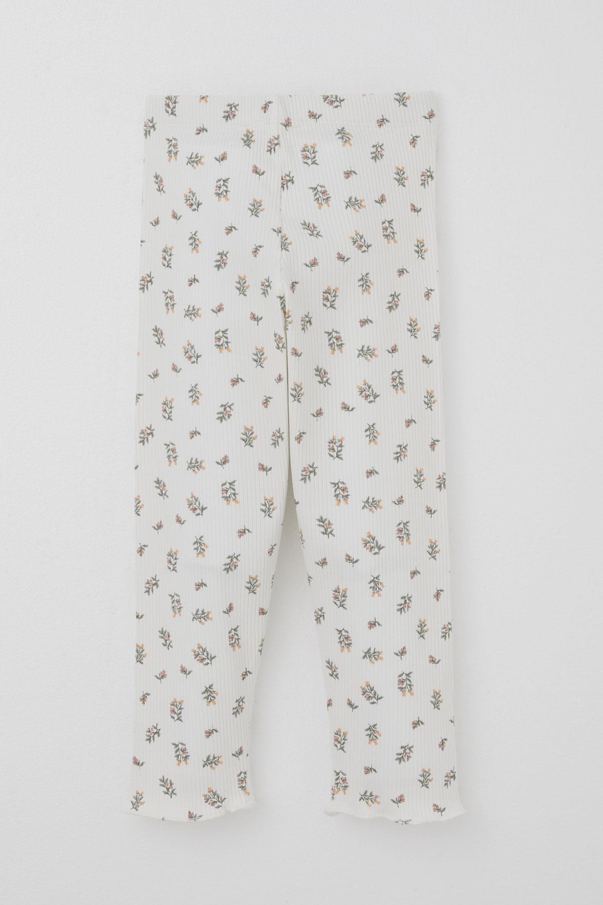 Breeze Kız Bebek Pijama Takımı Çiçek Desenli Omuzu Düğmeli Ekru (9 Ay-3 Yaş)
