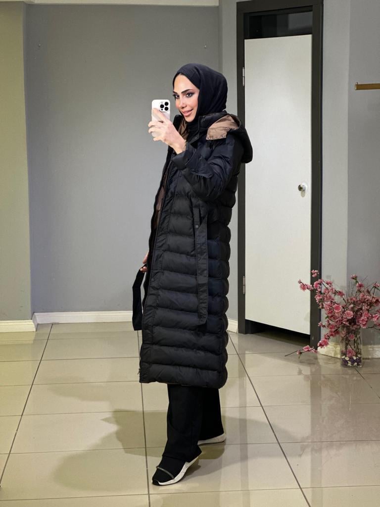 WOMANİA BERLİN MONT