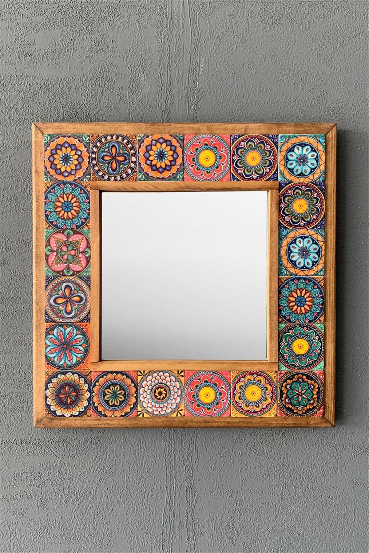 OSCAR STONE DECOR ÇERÇEVELİ MOZAİK DOĞALTAŞ AYNA / AYN-086