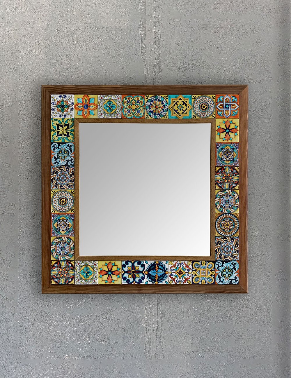 OSCAR STONE DECOR ÇERÇEVELİ MOZAİK DOĞALTAŞ AYNA / AYN4040-030