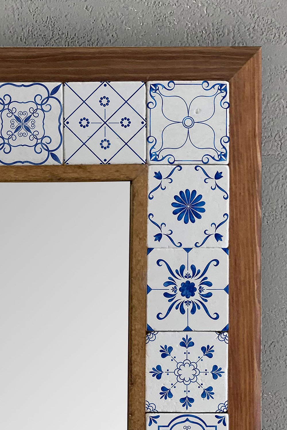 OSCAR STONE DECOR ÇERÇEVELİ MOZAİK DOĞALTAŞ AYNA / AYN4040-062