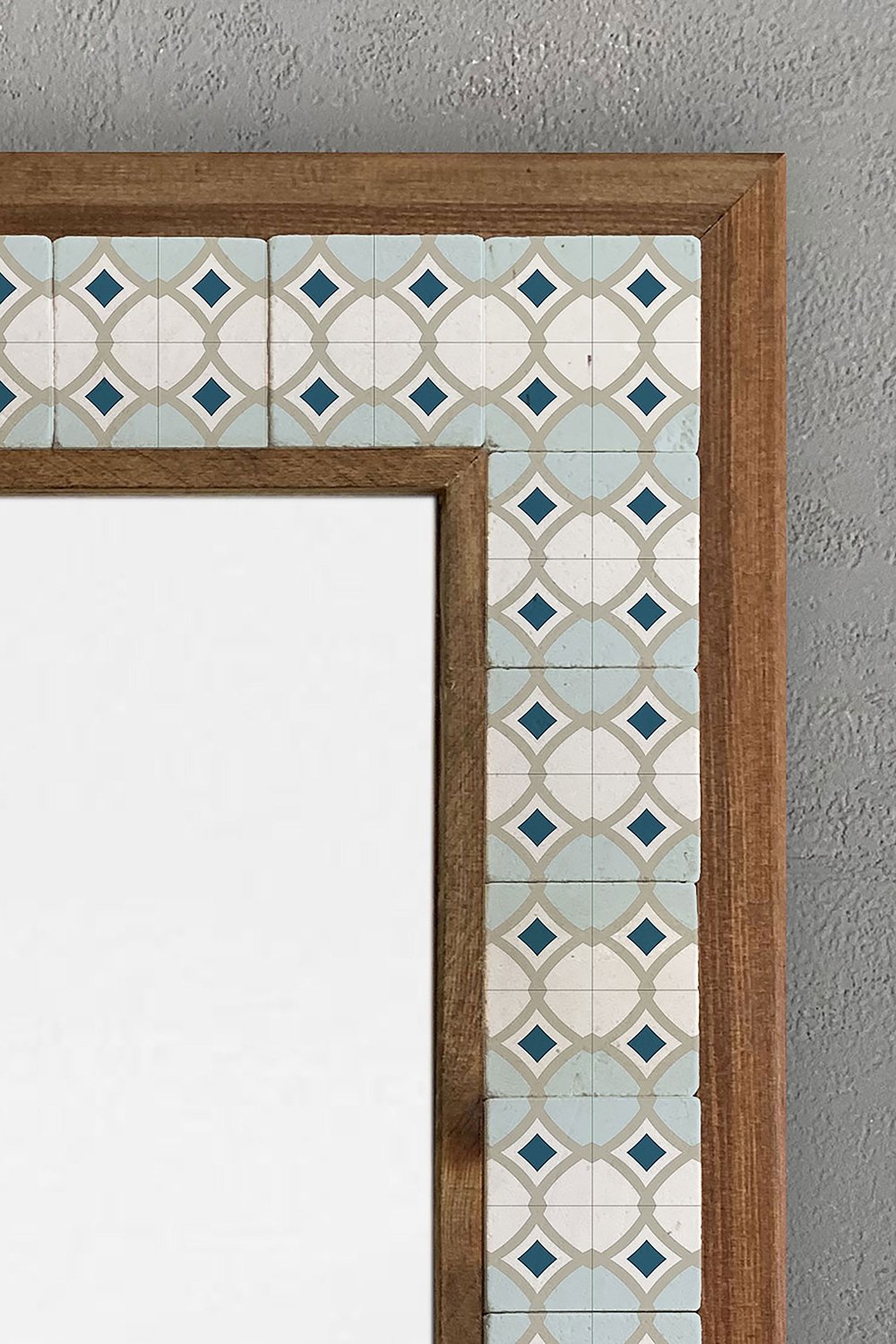 OSCAR STONE DECOR ÇERÇEVELİ MOZAİK DOĞALTAŞ AYNA / AYN4060-023