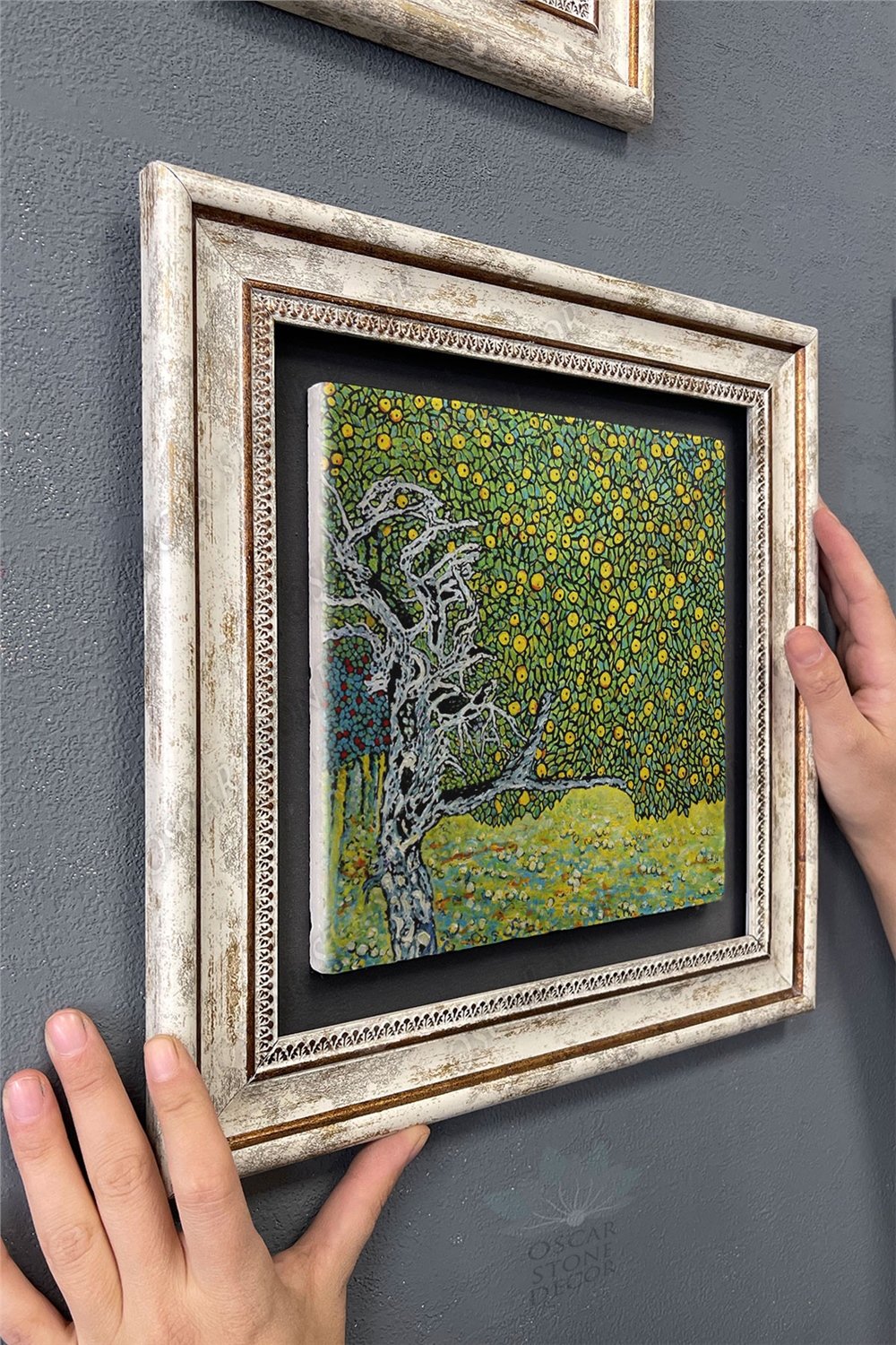 Oscar Stone Decor Çerçeveli Tablo Taş Duvar Dekoru 30 X 30 Cm Gustav Klimt Limon Ağacı Tablosu