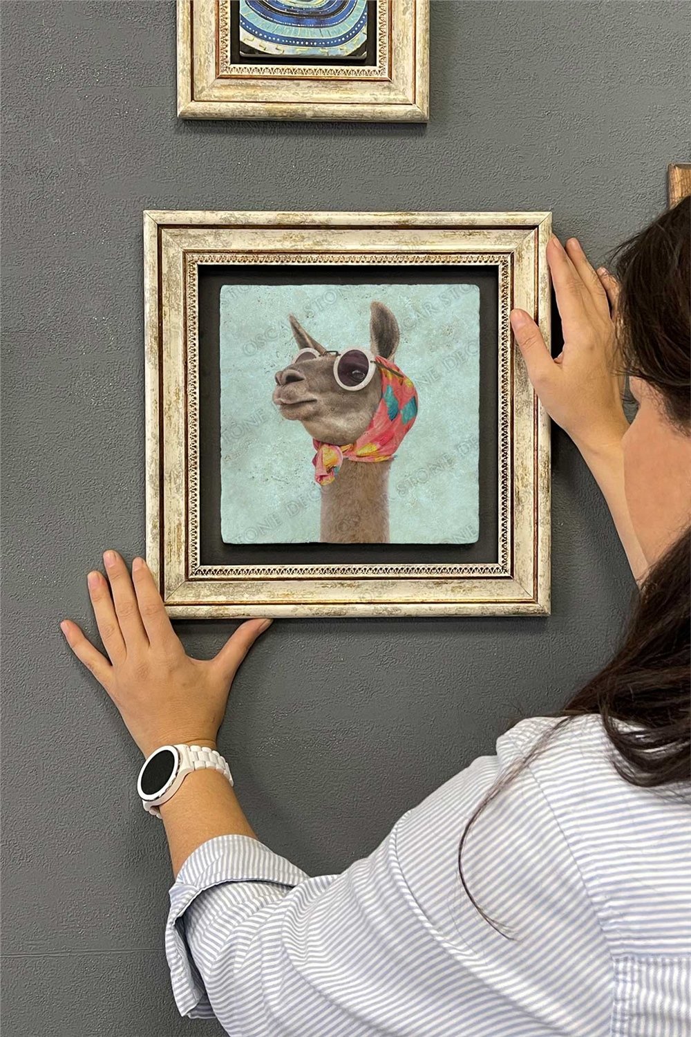 Oscar Stone Decor Çerçeveli Tablo Taş Duvar Dekoru 30 X 30 Cm Zürafa Tablosu