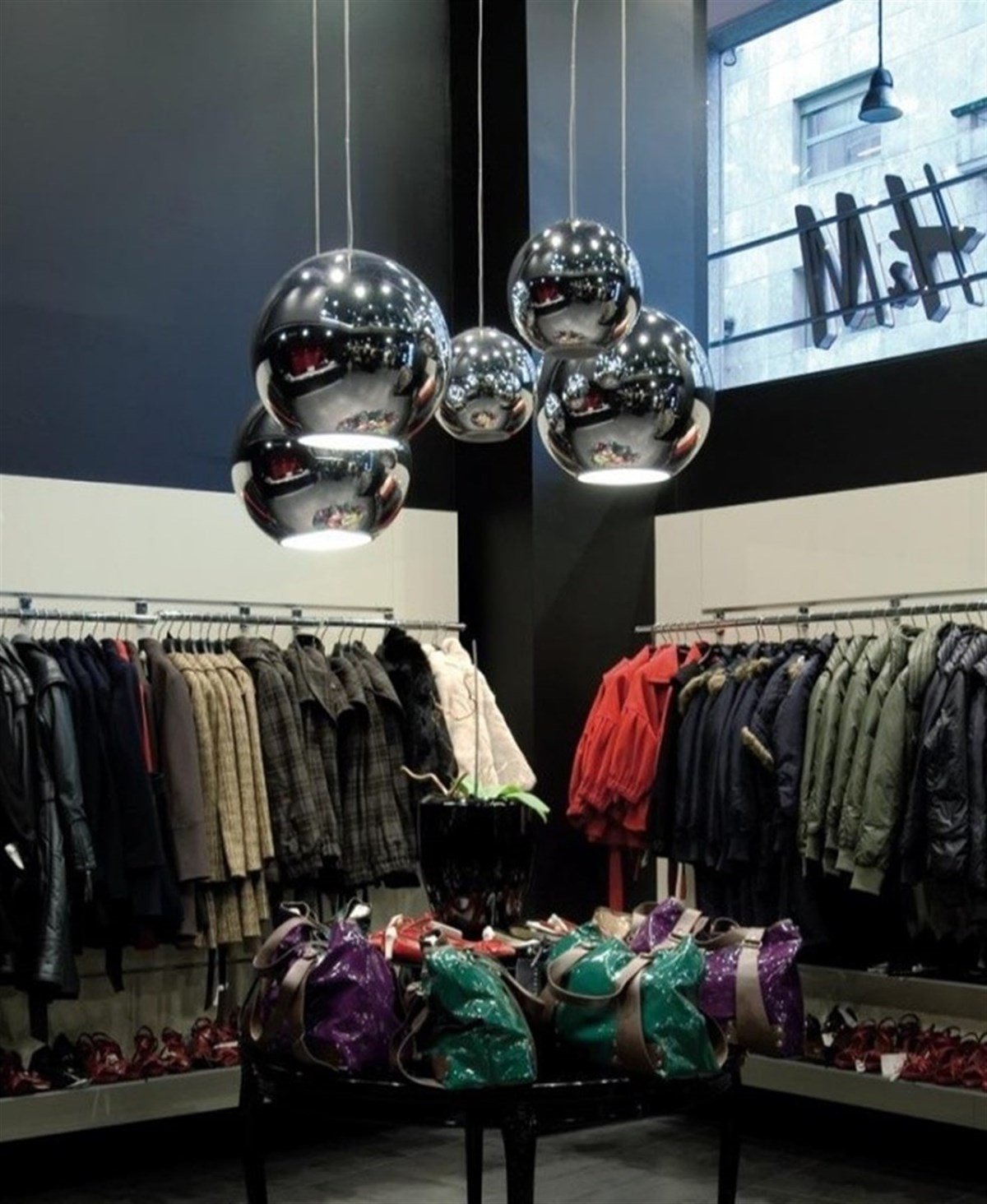 GLOBO DI LUCE SARKIT