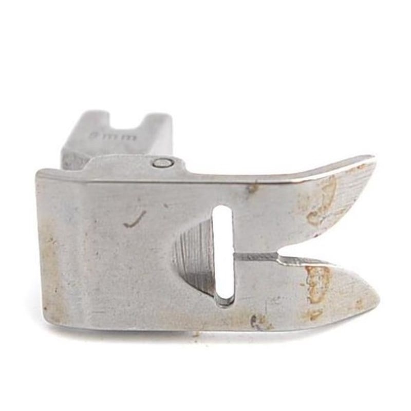 Ayak ÇeşitleriBDRDüz Makine Metal Zikzak Ayak 8mm / 111994-001-8