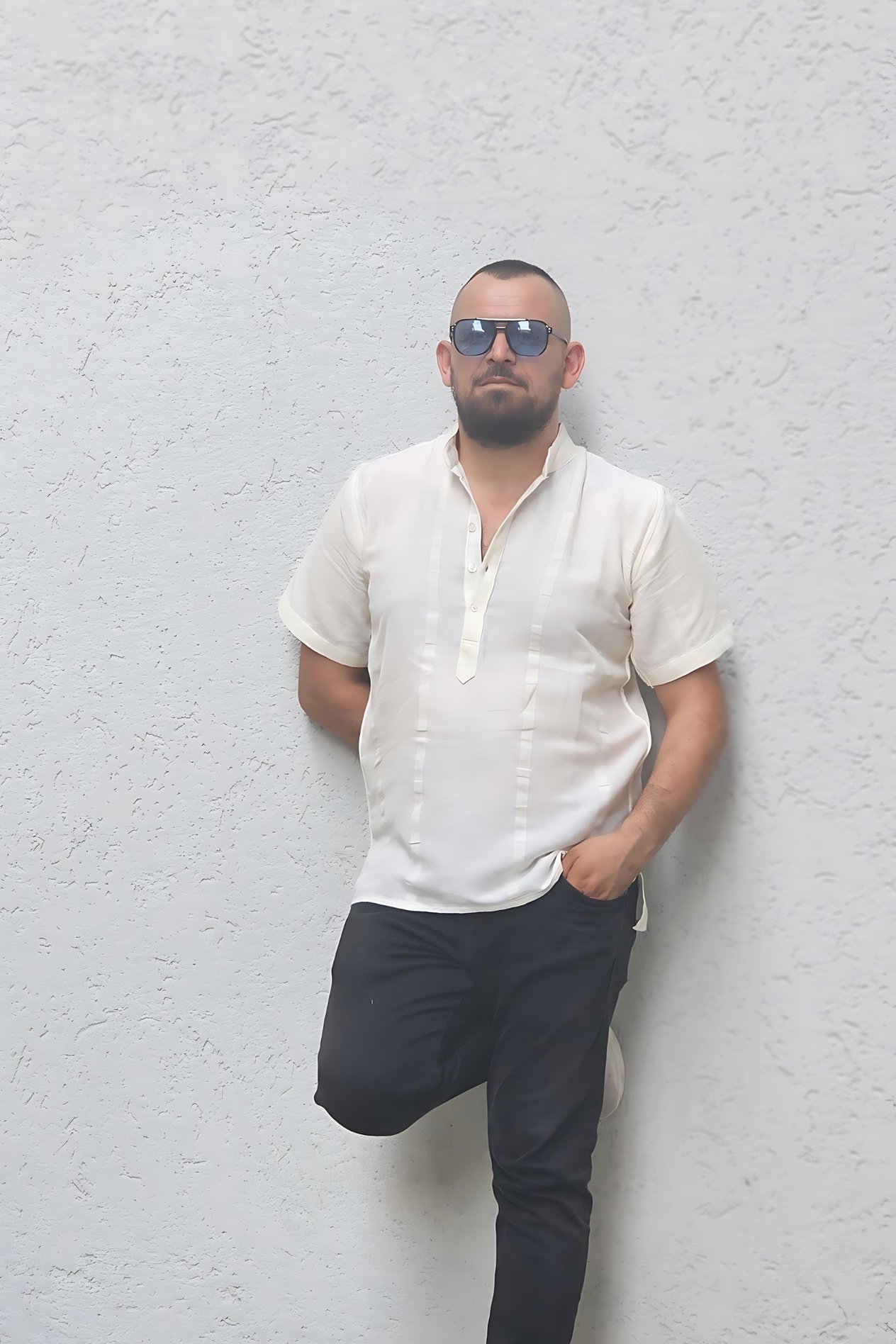 Beyaz Keten Pamuk Hakim Yaka tshirt  Bahtiyar İpek Gömlek