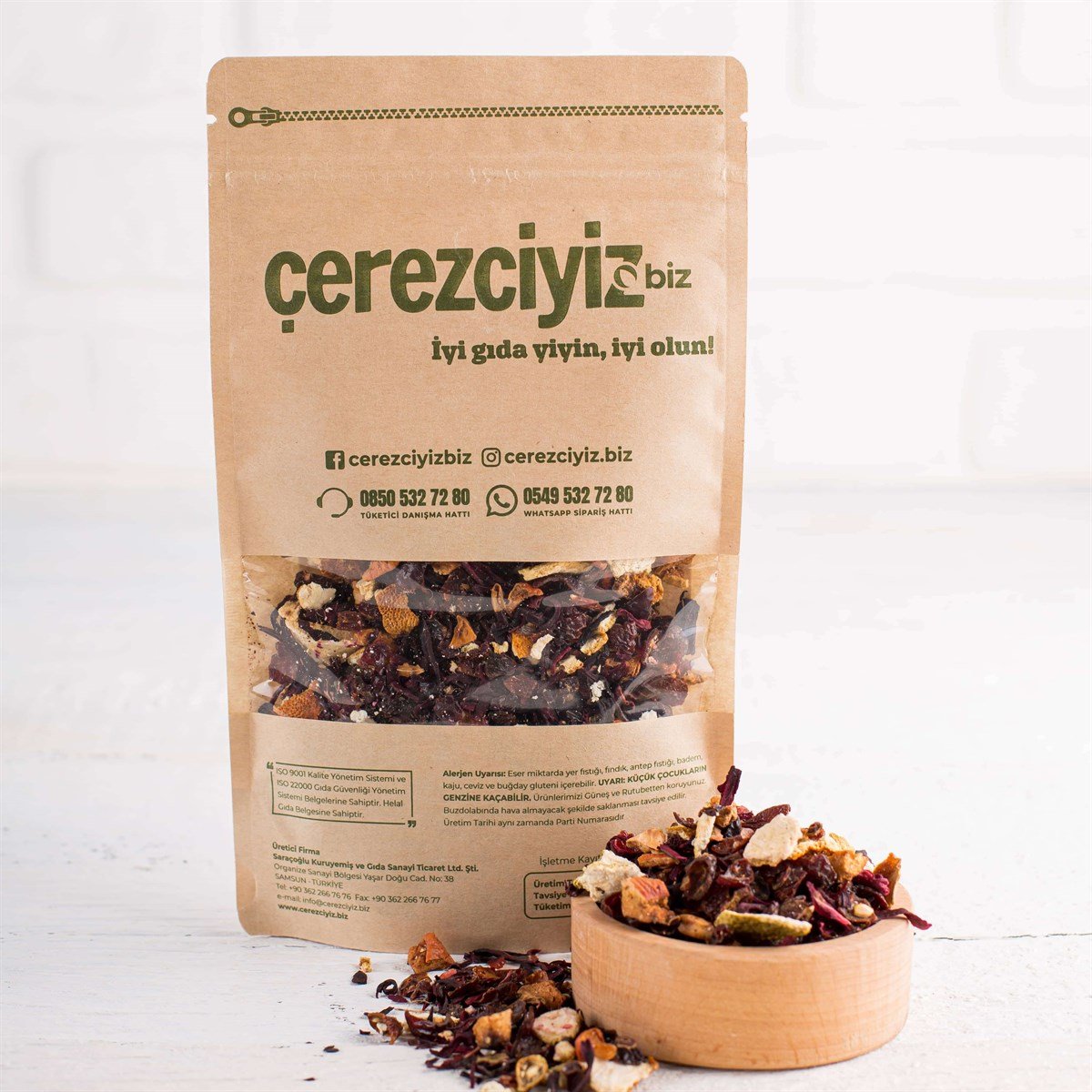 Berry Punch (Aromalı Bitki Çayı: Böğürtlen, Çilek, Gül Yaprağı, Hibiskus) 50gr.
