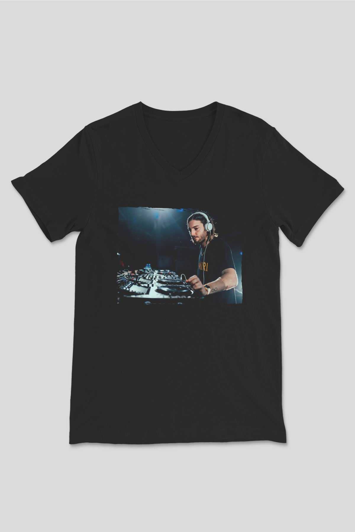 Alesso Siyah Unisex V Yaka Tişört
