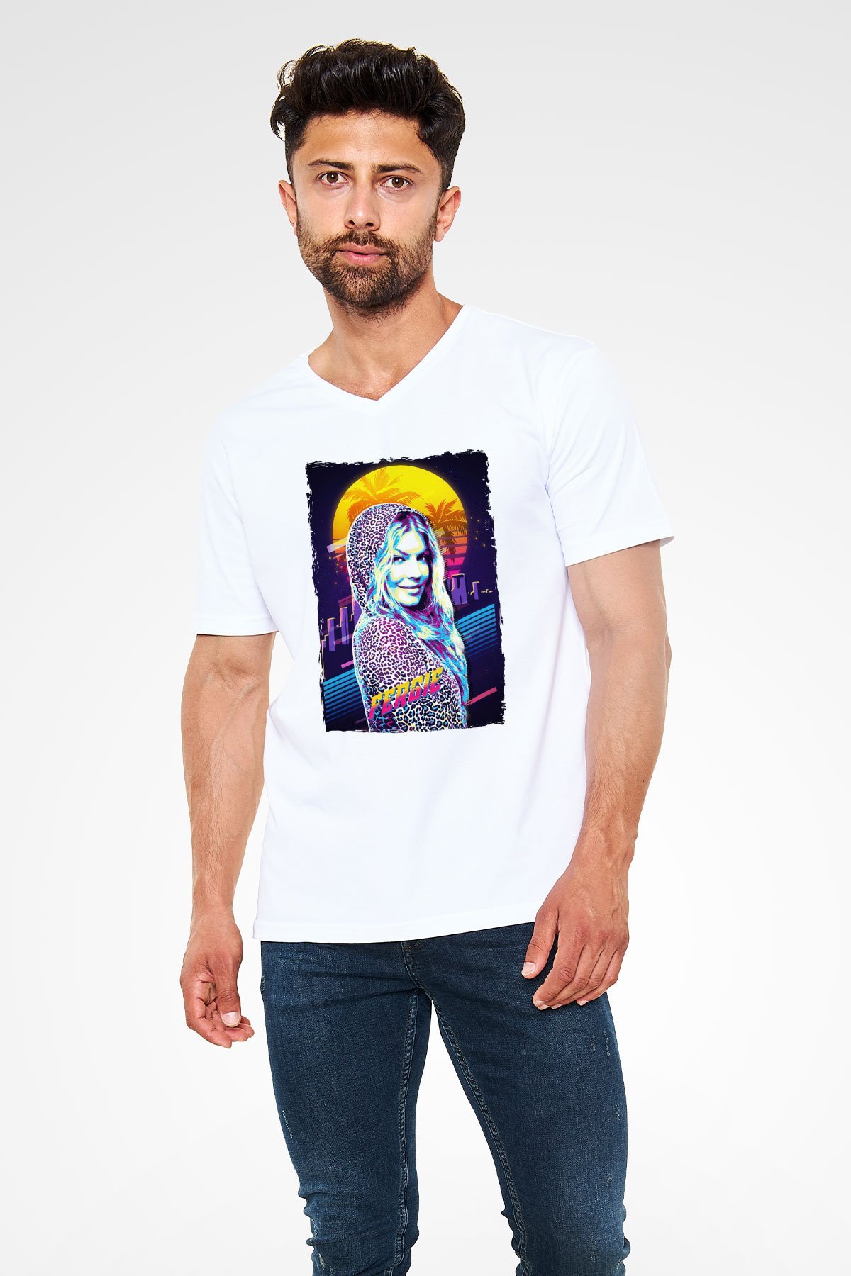 Fergie Beyaz Unisex V Yaka Tişört