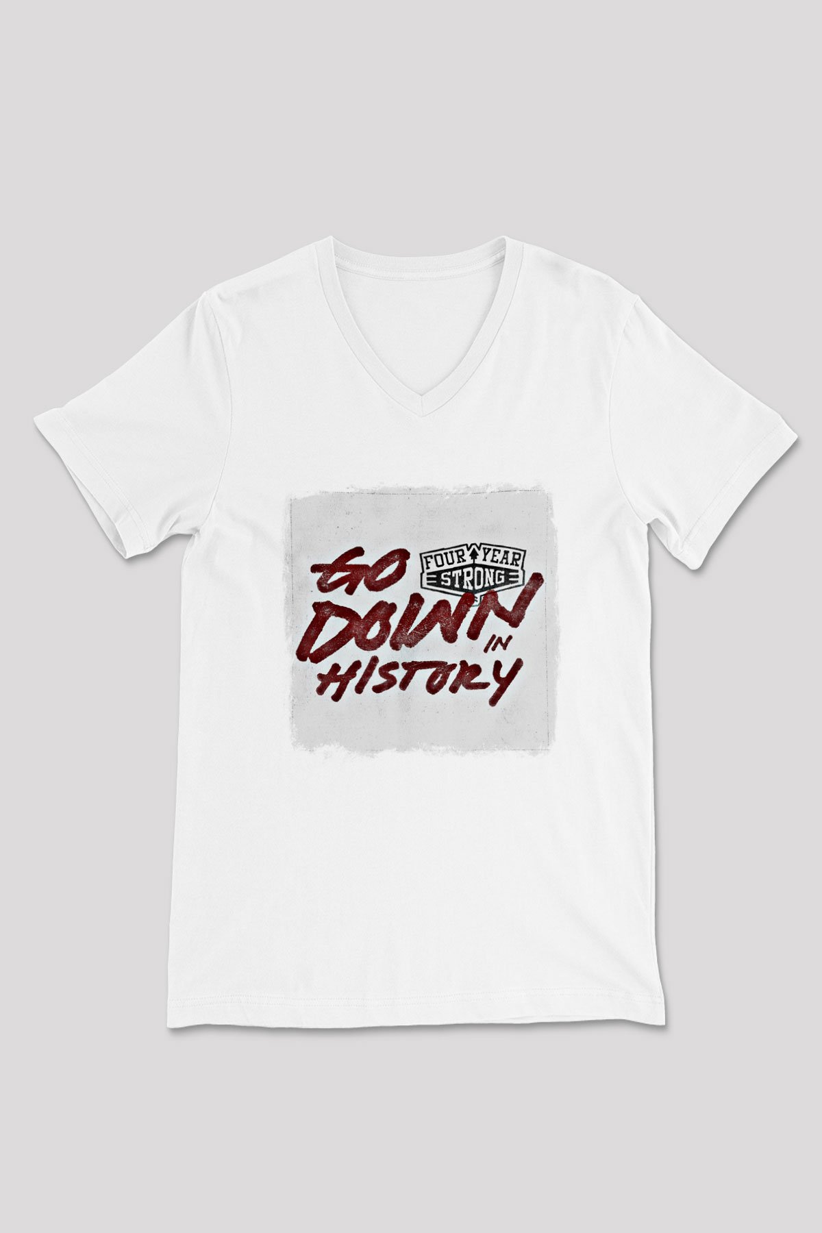 Four Year Strong Baskılı Unisex Beyaz V Yaka Tişört
