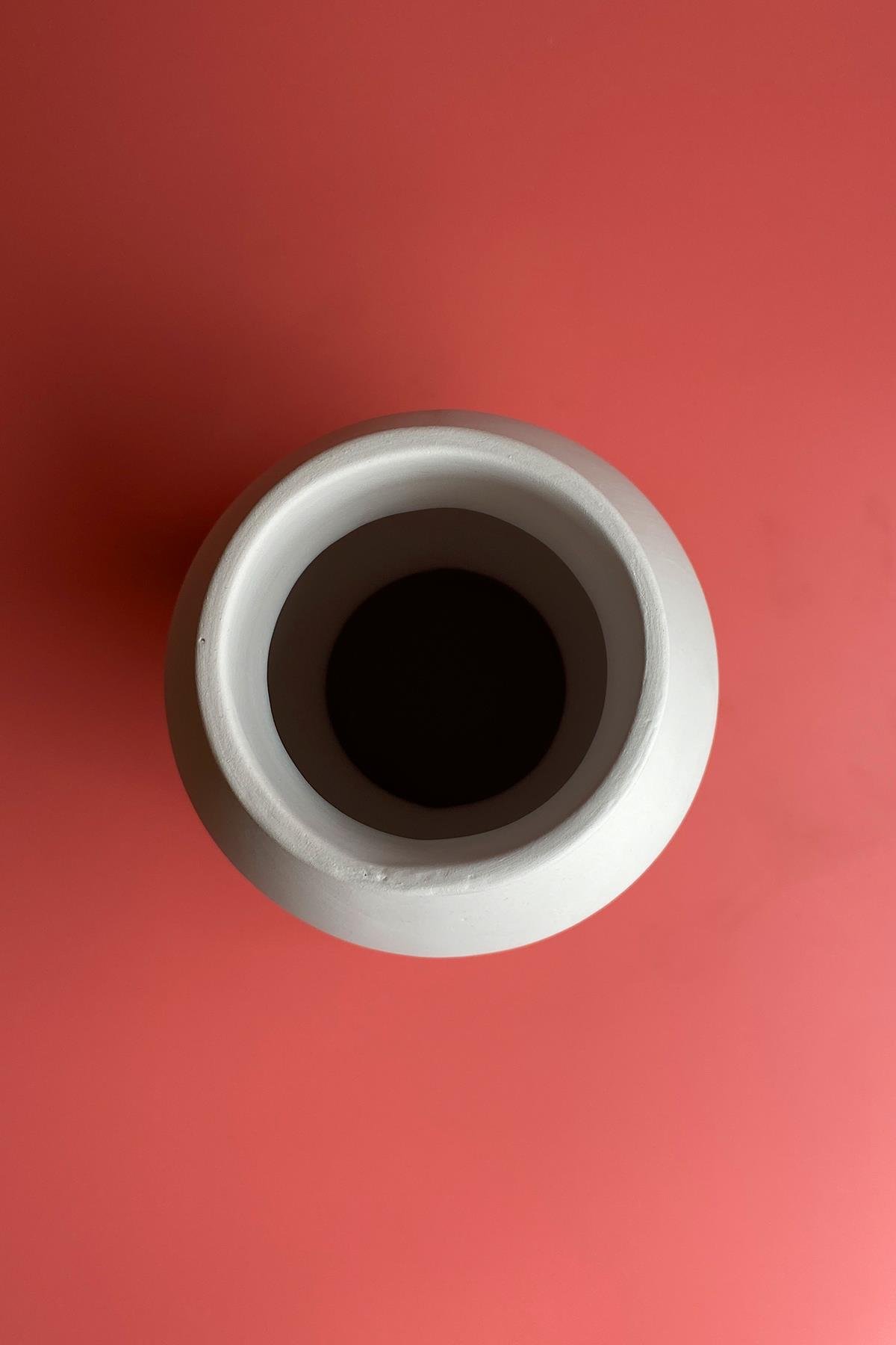Eva Vase Ceramic Bisque
