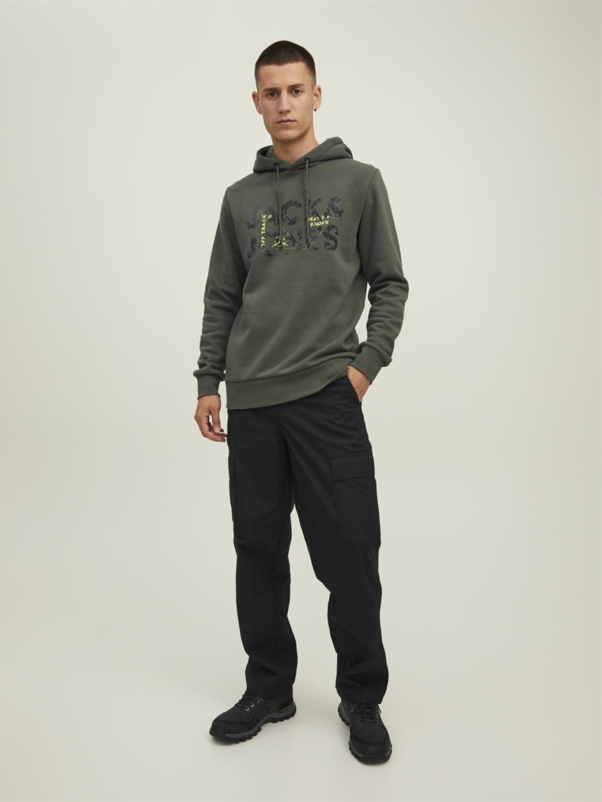 Jack & Jones Erkek Kapşonlu Sweatshirt 12216242 HakV2