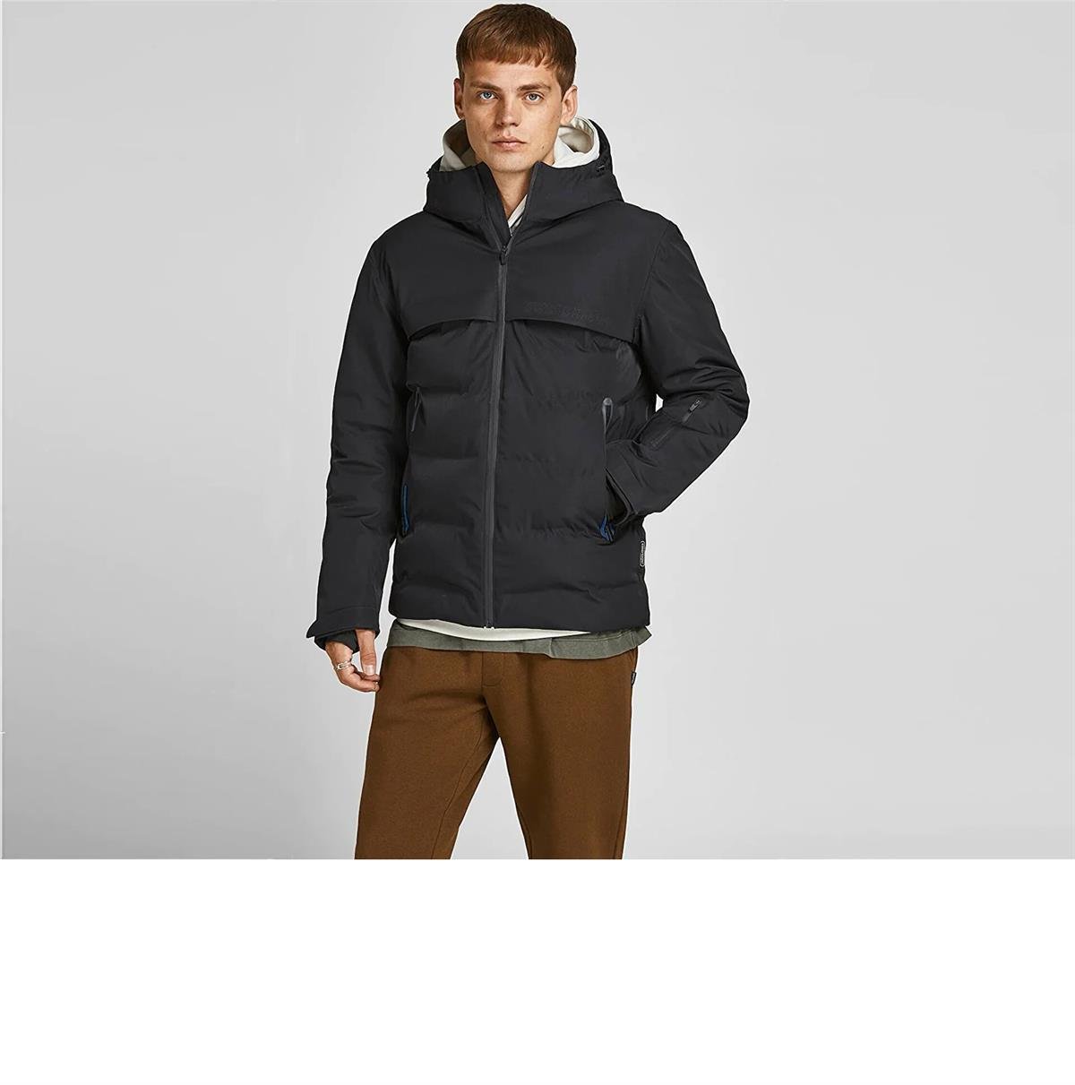Jack & Jones Erkek Kapüşonlu Cep Detaylı Jcotarwin Puffer Mont 12225287 Siyah