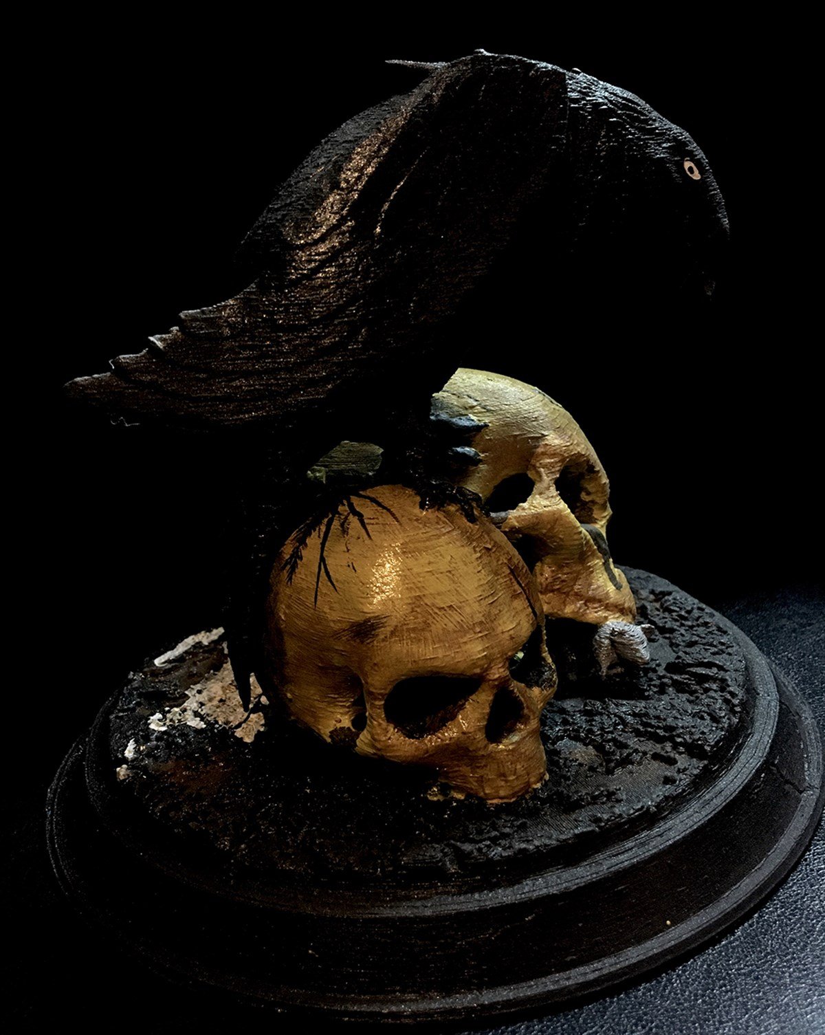 RAVEN  Figür