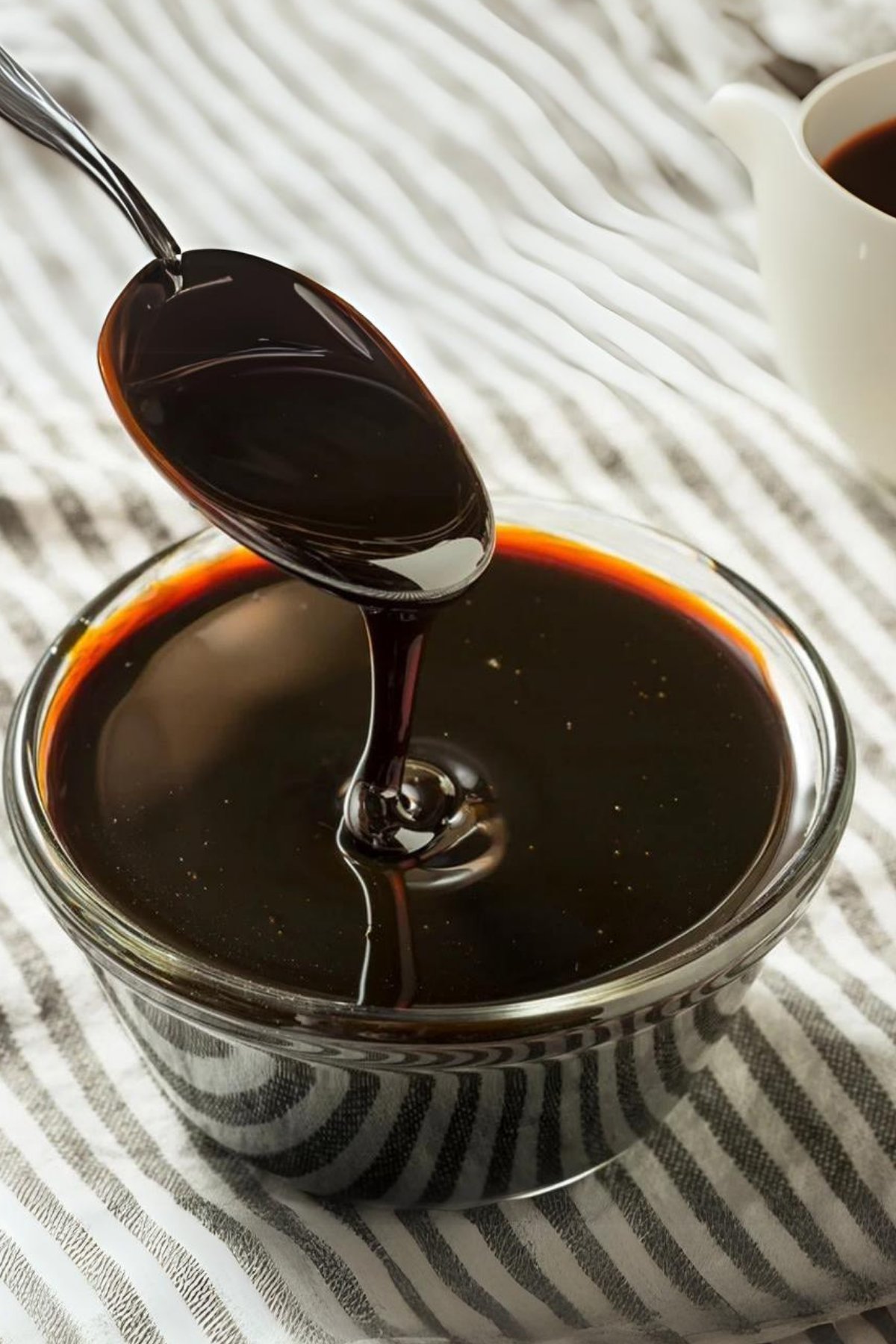 Aktar ÜrünleriDupnisa ÇiftliğiÇam Kozalağı Özü 300g