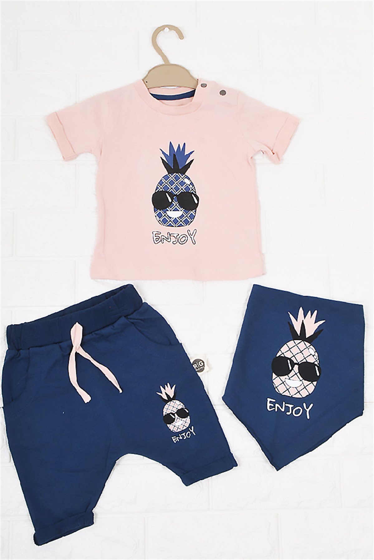 ANANAS DESENLİ 3'LÜ ŞORT TAKIM
