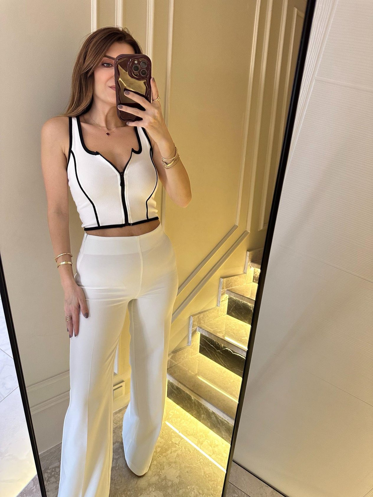 Fermuarlı BluzBeyaz Fermuarlı Crop Bluz